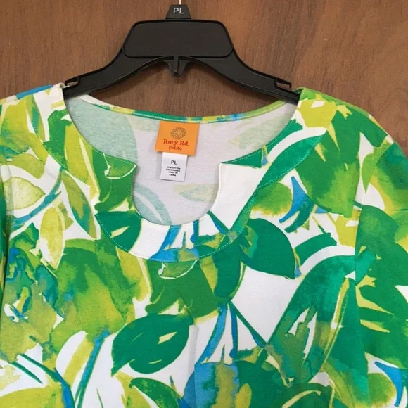 3/$45 Ruby Rd top abstract painterly floral print top w stretch casual office LP - Picture 15 of 17